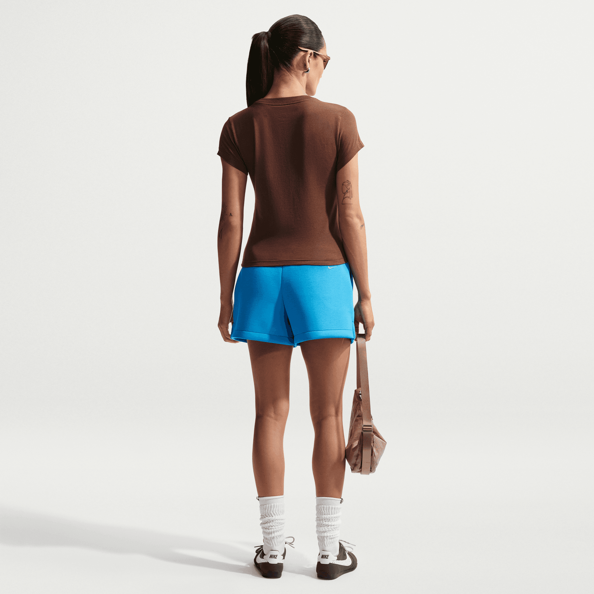 NIKE W NSW NK CHLL KNT MD CRP Freizeitshirts /-blusen NIKE