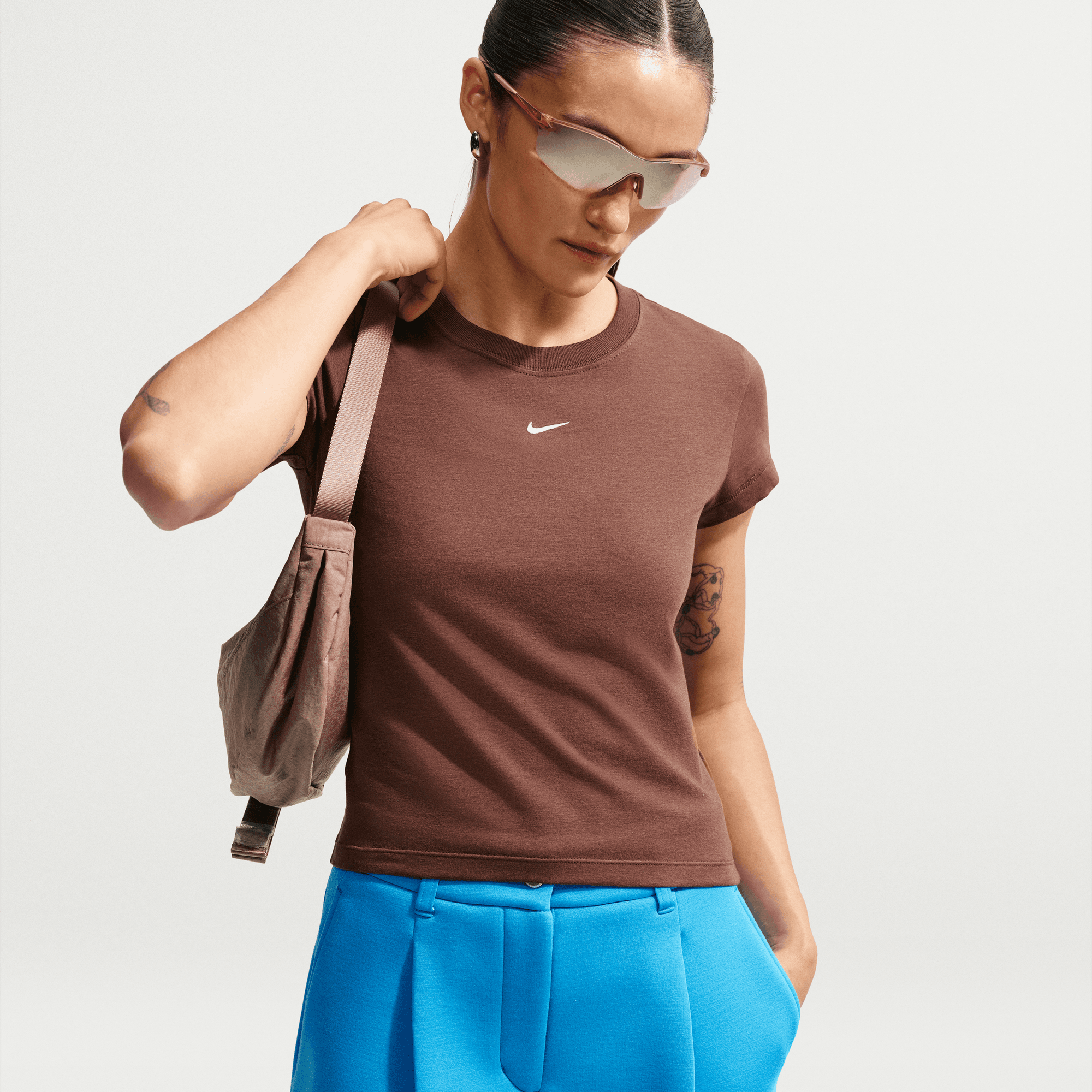NIKE W NSW NK CHLL KNT MD CRP Freizeitshirts /-blusen NIKE