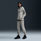 NIKE W NSW TCH FLC MR JGGER 2 Trainingshosen & Jogginghosen NIKE DK GREY HEATHER/BLACK XS