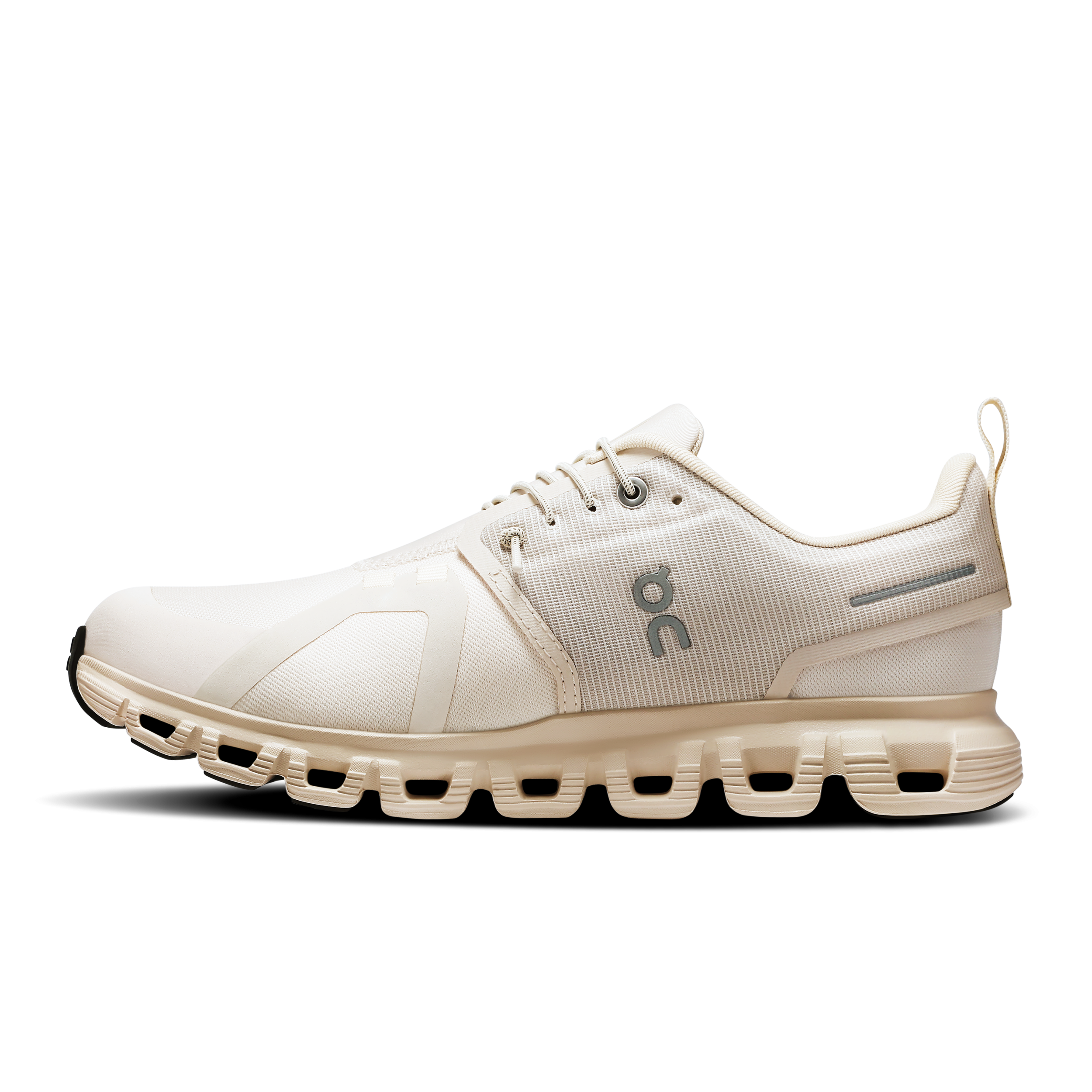 ON Cloud 6 WP Sneaker ON