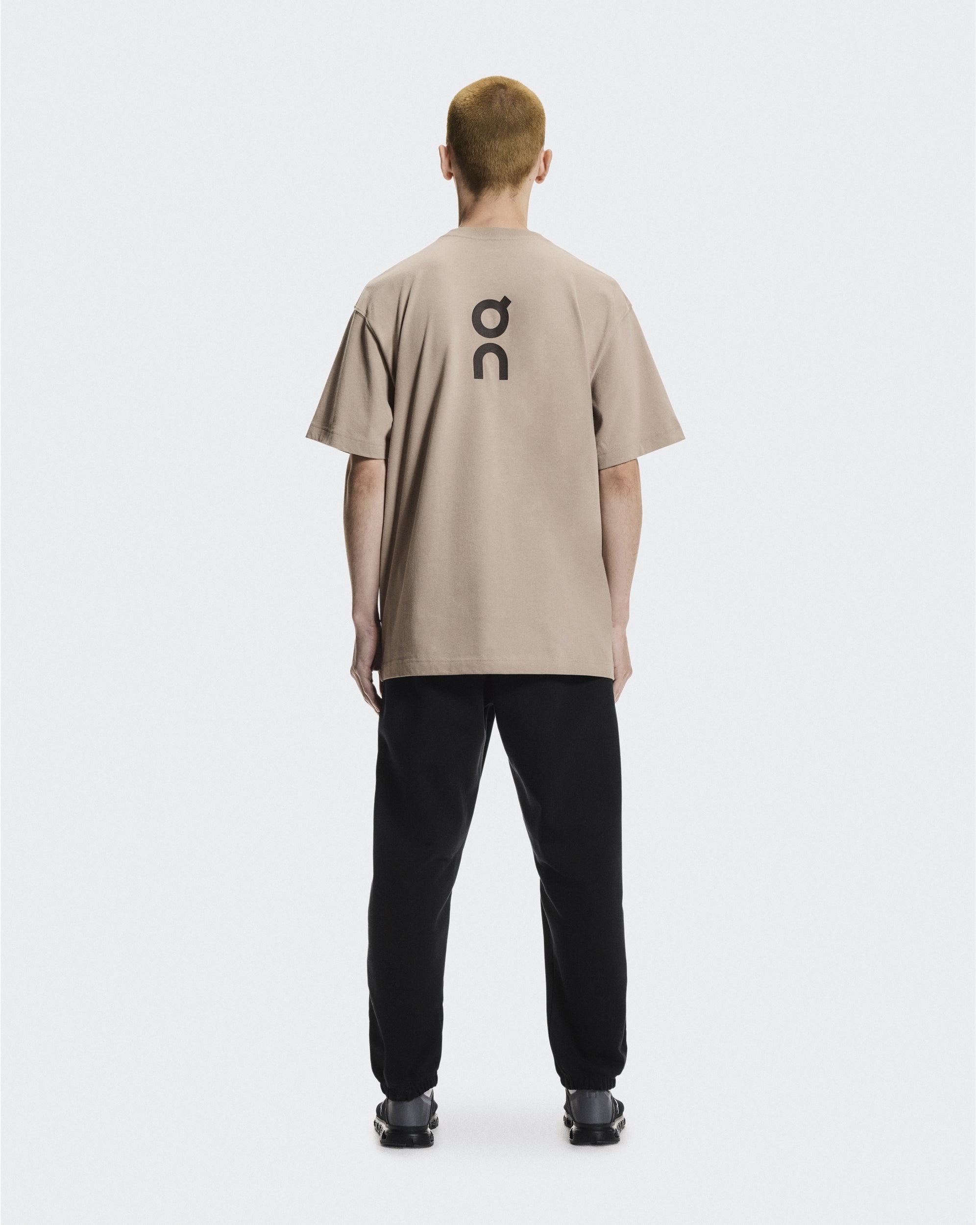 ON Club T Freizeitshirts /-hemden ON