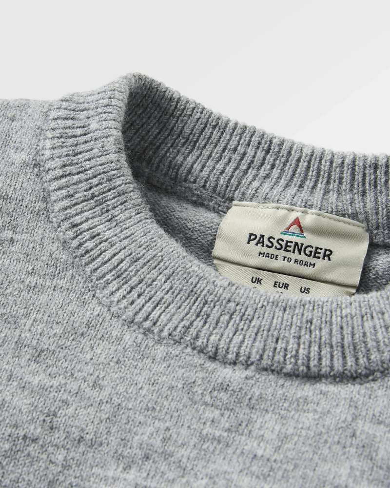 PASSENGER Scenic 'Light' Knitted Jumper Wanderjacken PASSENGER