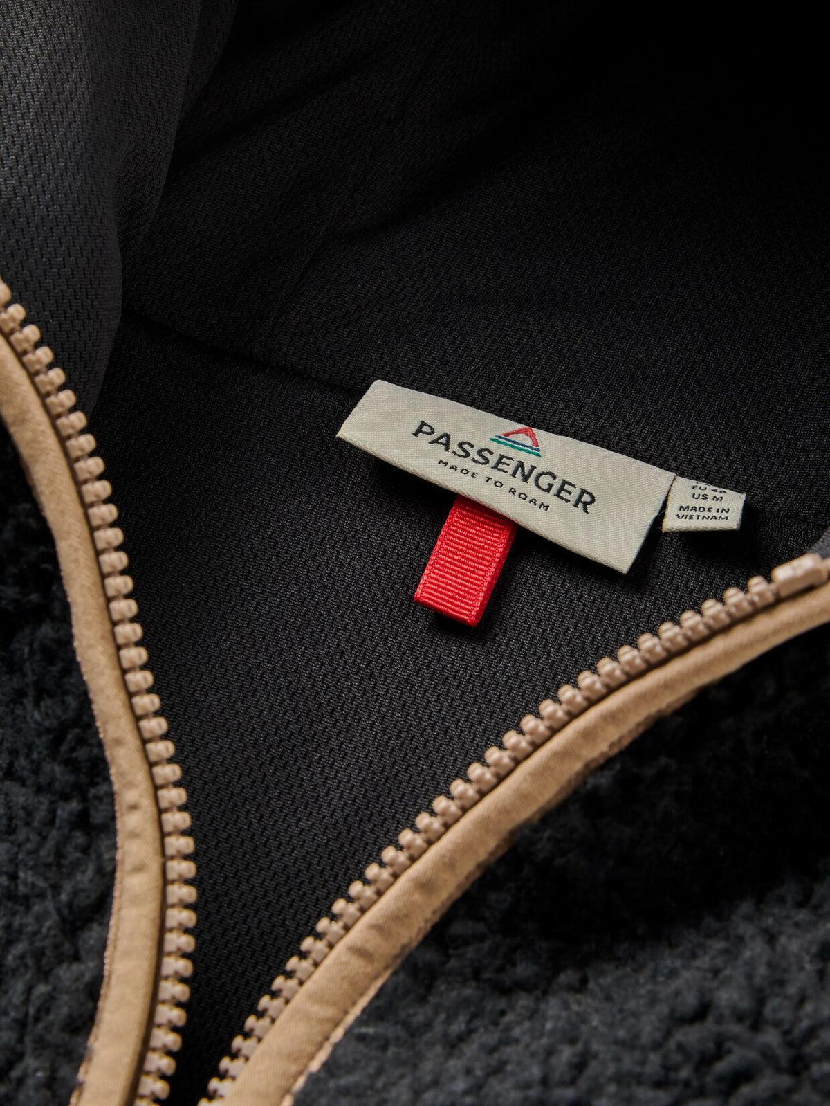 PASSENGER Trekker Recycled Hooded Deep Pile Sherpa Jacket Wanderjacken PASSENGER