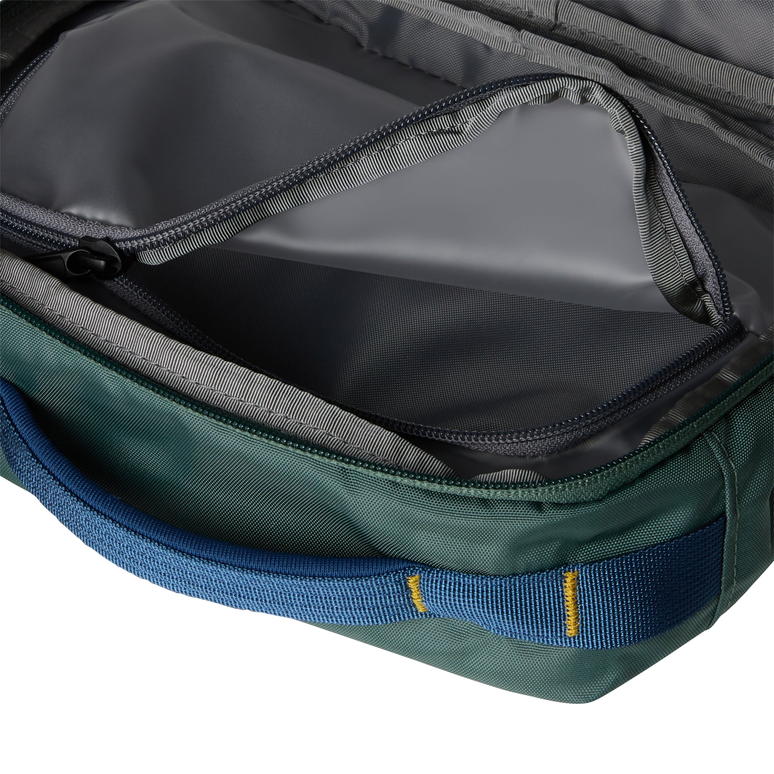 THE NORTH FACE BASE CAMP VOYAGER TOILETRY KIT Wanderjacken THE NORTH FACE