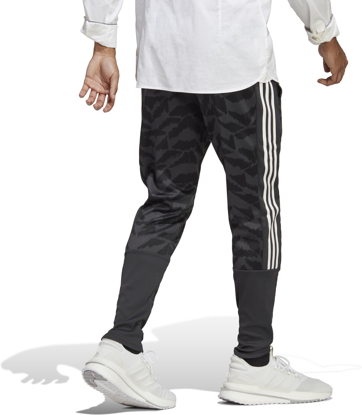 ADIDAS M TIRO ADV TP Jogginghose Herren Trainingshosen & Jogginghosen ADIDAS