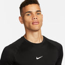 NIKE M NP DF TIGHT TOP SS Trainingsshirts NIKE